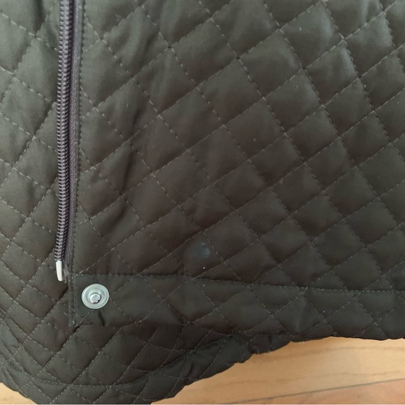 Burberry vintage quilted coat with fur hood - Picture 10 of 16